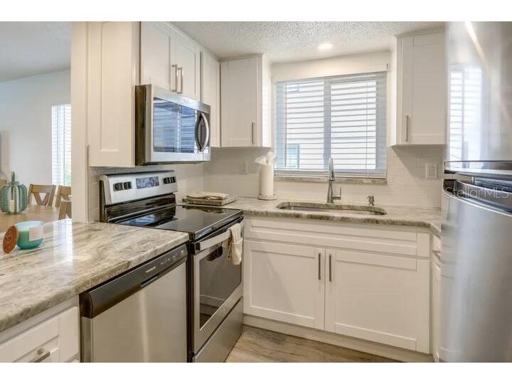 2110 Gulf Boulevard #11 Indian Rocks Beach FL 33785 TB8496179 image1