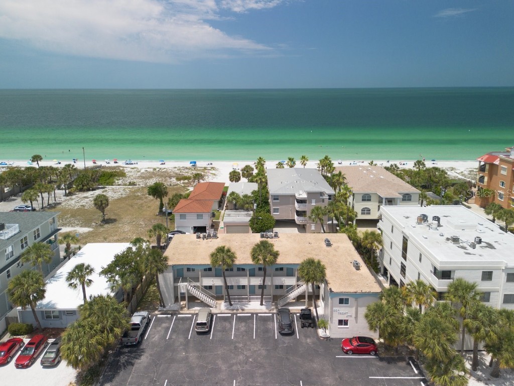 2110 Gulf Boulevard #2 Indian Rocks Beach FL 33785 U8205547 image1
