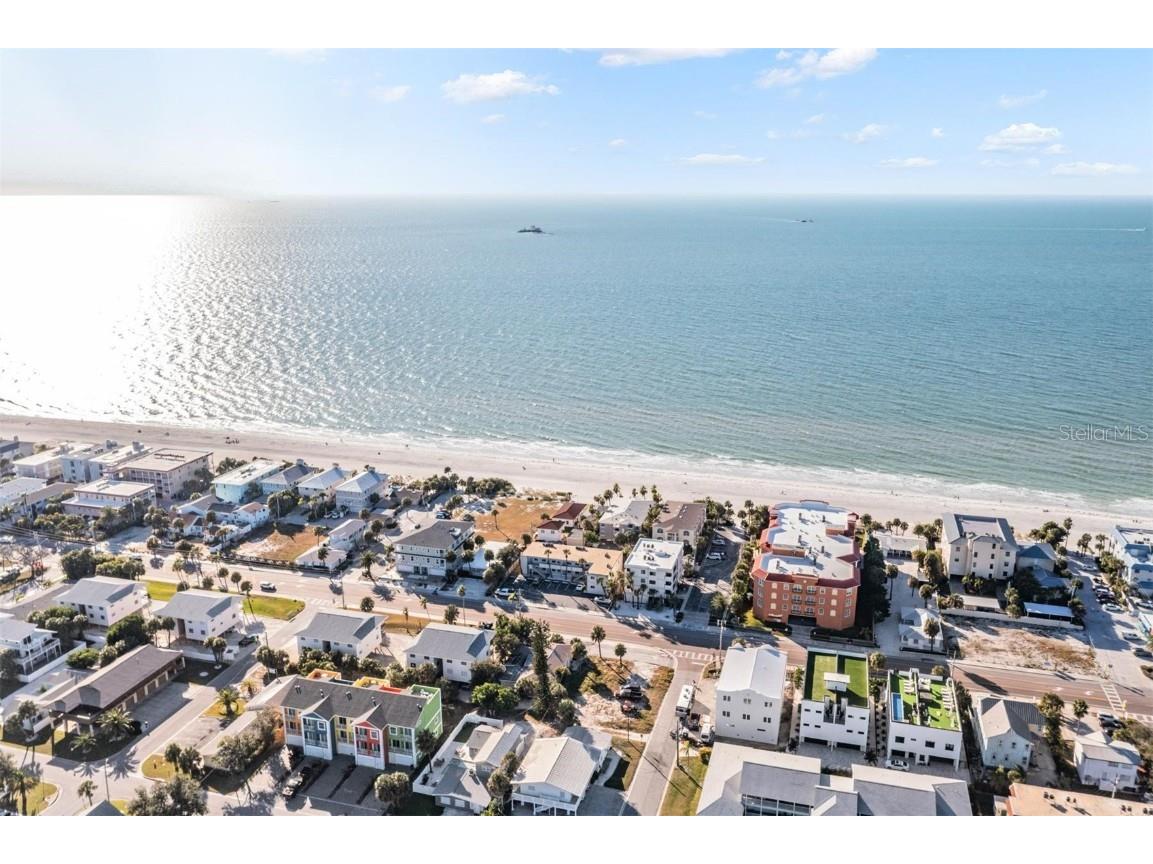2110 Gulf Boulevard #8 Indian Rocks Beach FL 33785 TB8447500 image27