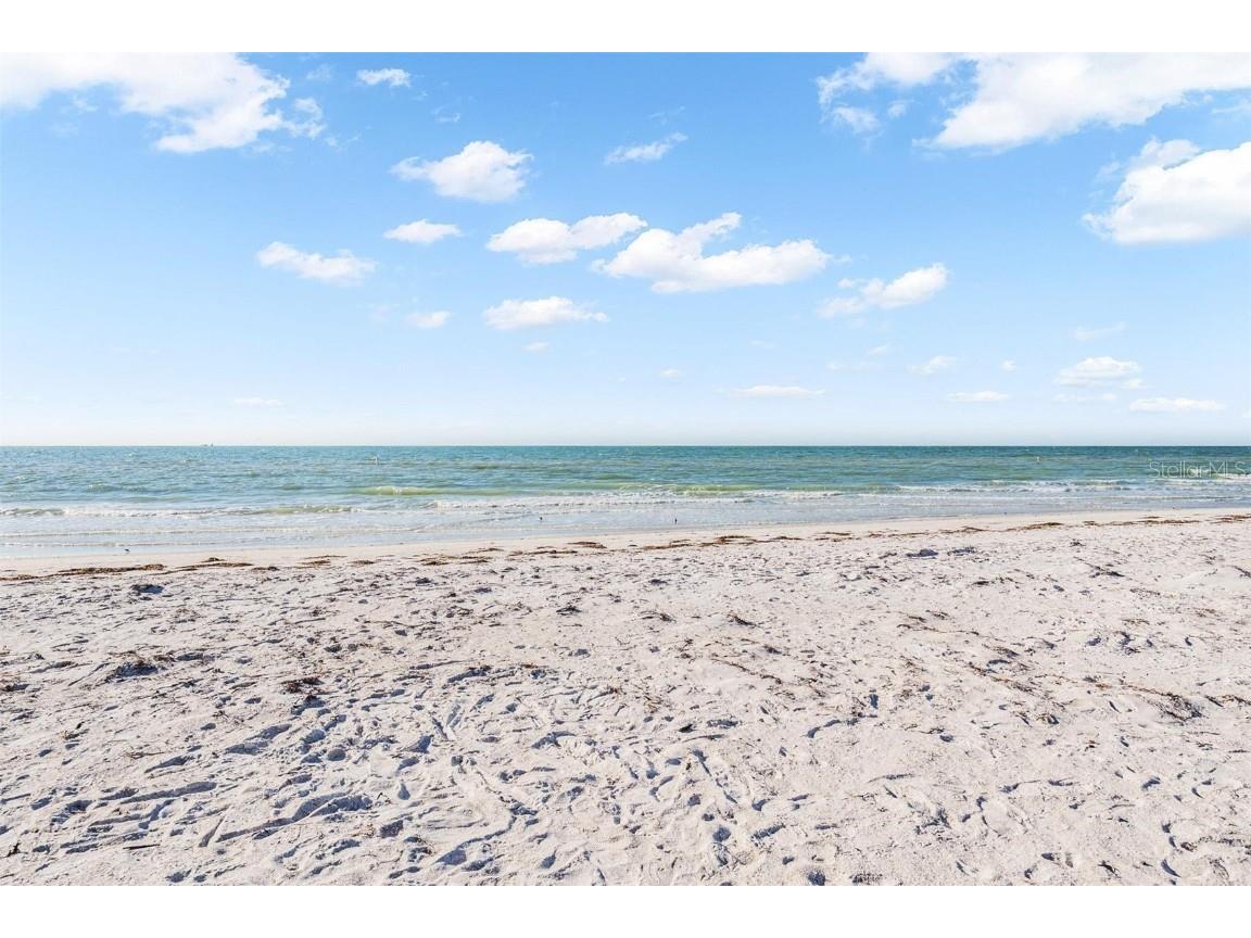 2110 Gulf Boulevard #8 Indian Rocks Beach FL 33785 TB8447500 image33