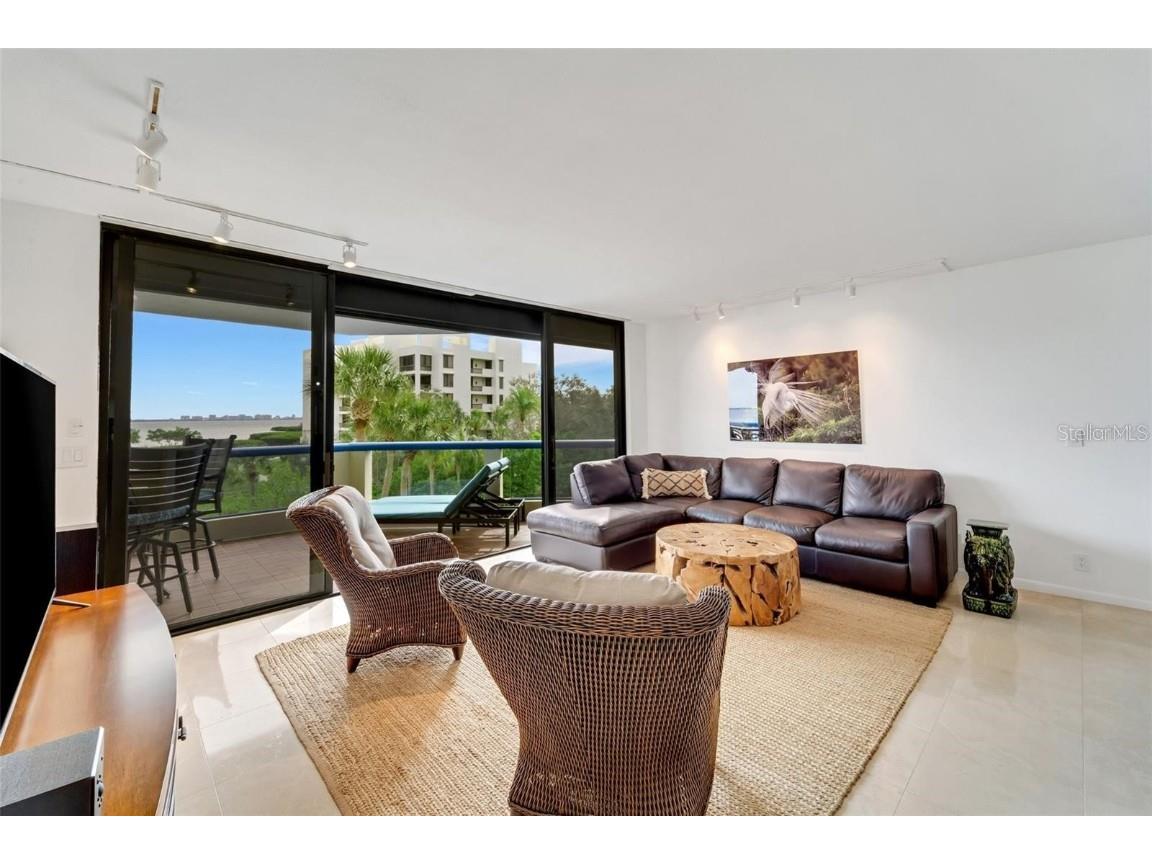 2110 Harbourside Drive #526 Longboat Key FL 34228 A4669215 image17