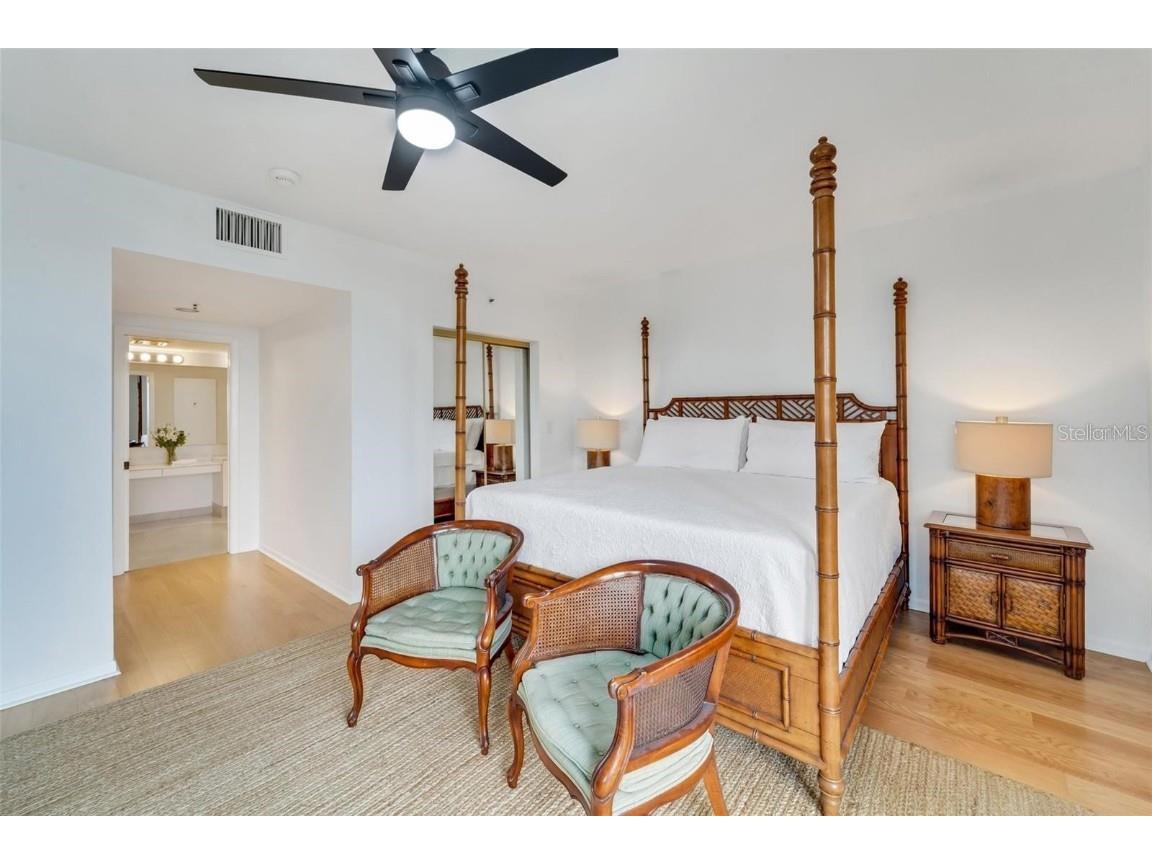 2110 Harbourside Drive #526 Longboat Key FL 34228 A4669215 image22