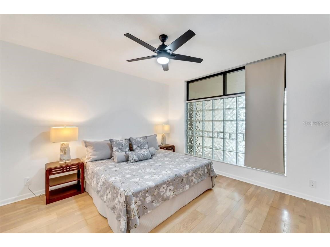 2110 Harbourside Drive #526 Longboat Key FL 34228 A4669215 image32