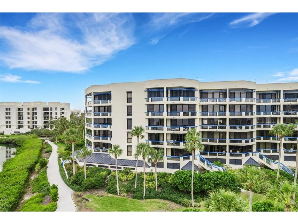 2110 Harbourside Drive #526 Longboat Key FL 34228 A4669215 image51