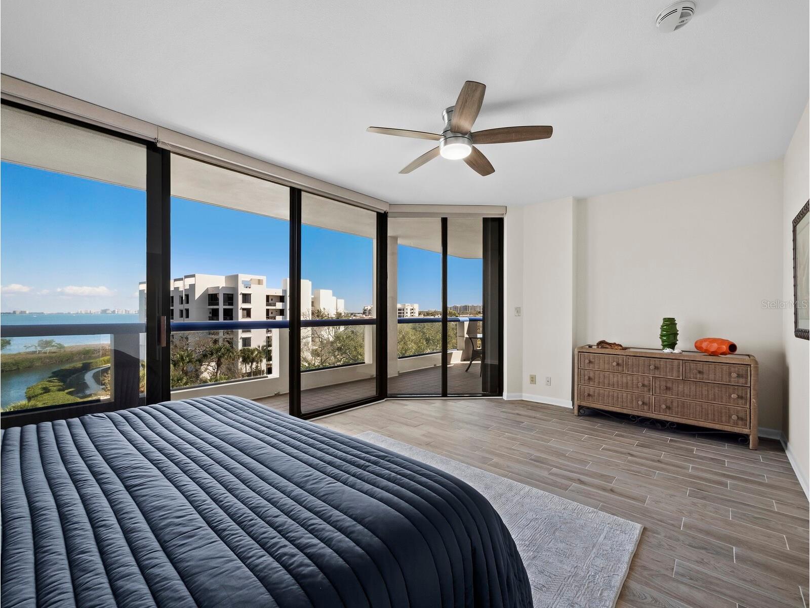 2110 Harbourside Drive #547 Longboat Key FL 34228 A4681901 image21