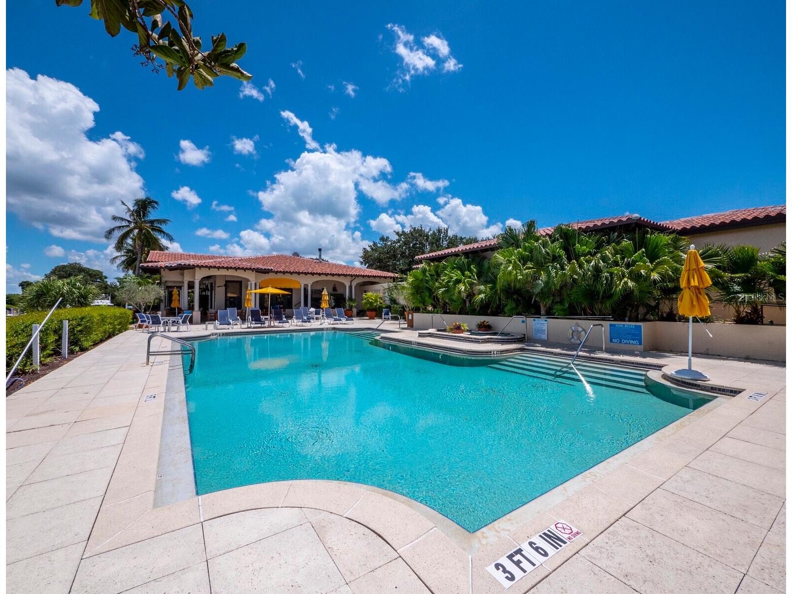 2110 Harbourside Drive #547 Longboat Key FL 34228 A4681901 image54