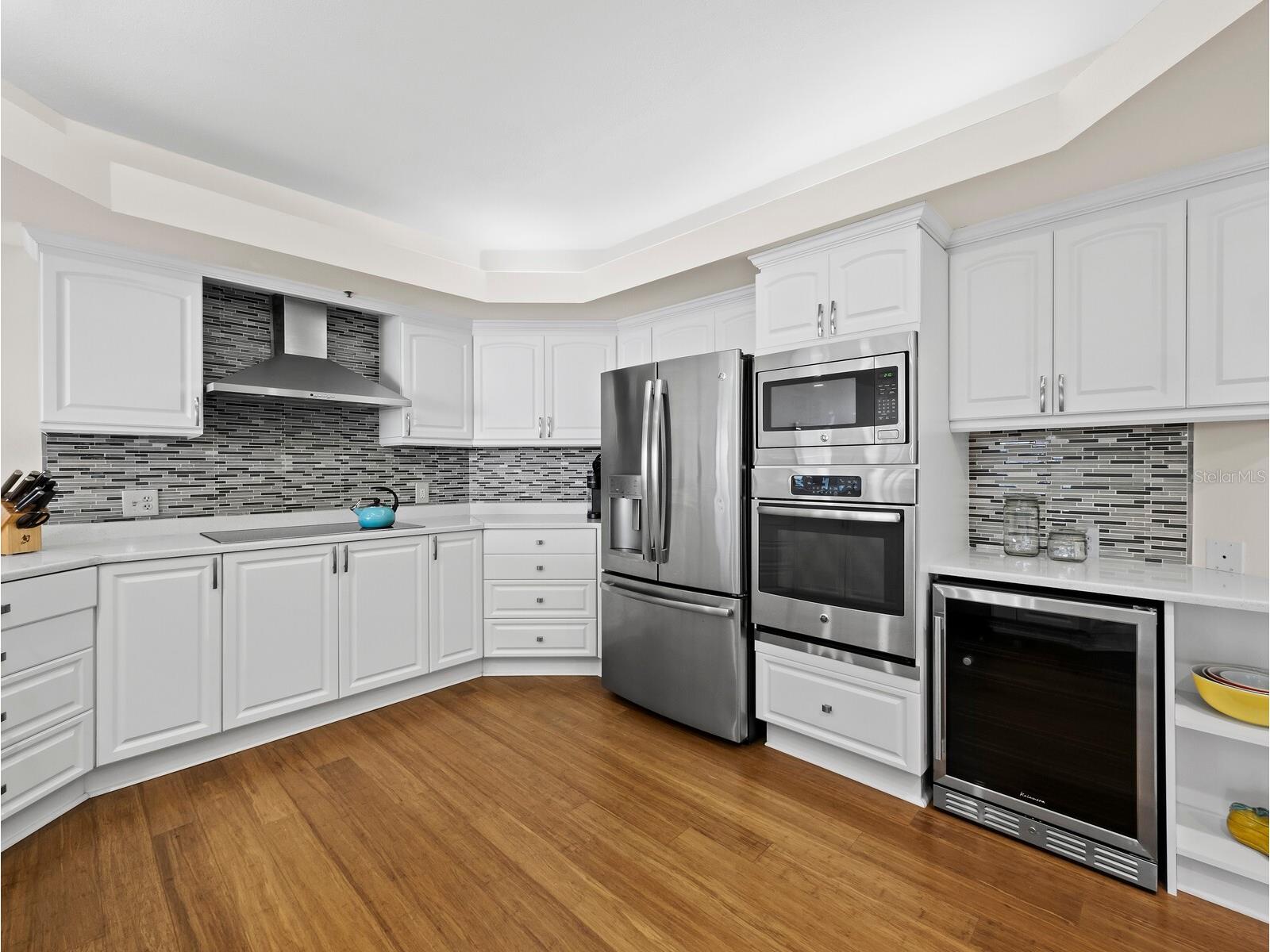 2110 Harbourside Drive #547 Longboat Key FL 34228 A4681901 image8