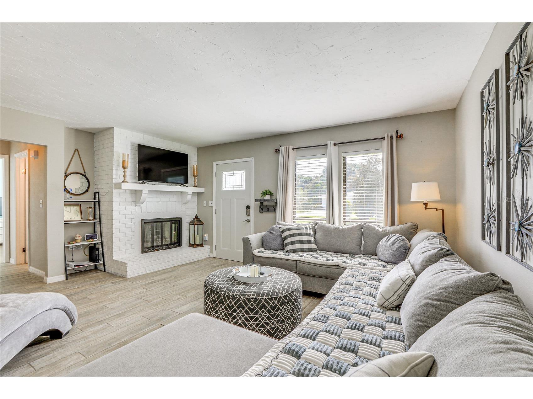 2110 Heasley Road Englewood FL 34223 W7885629 image11