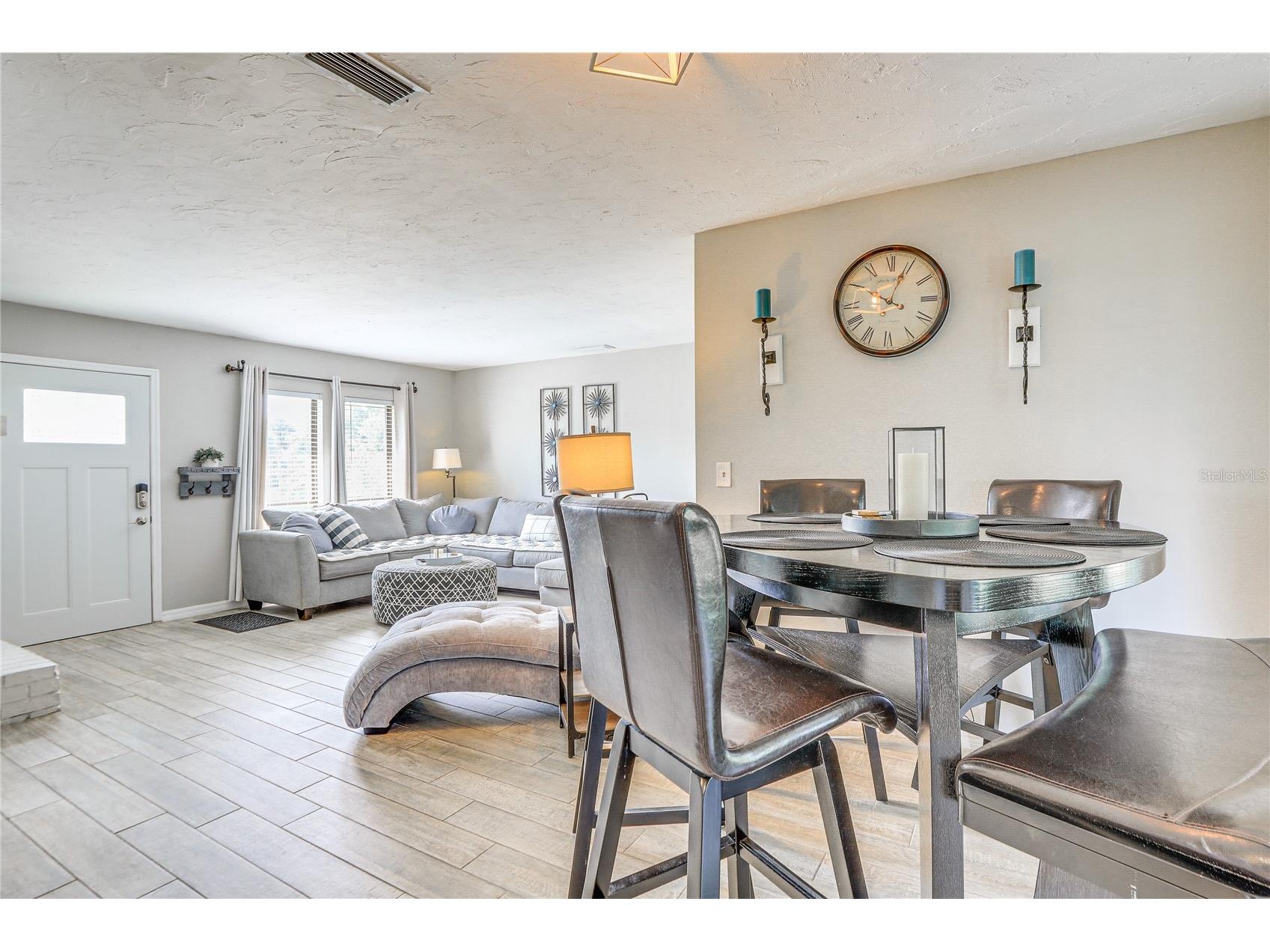 2110 Heasley Road Englewood FL 34223 W7885629 image16