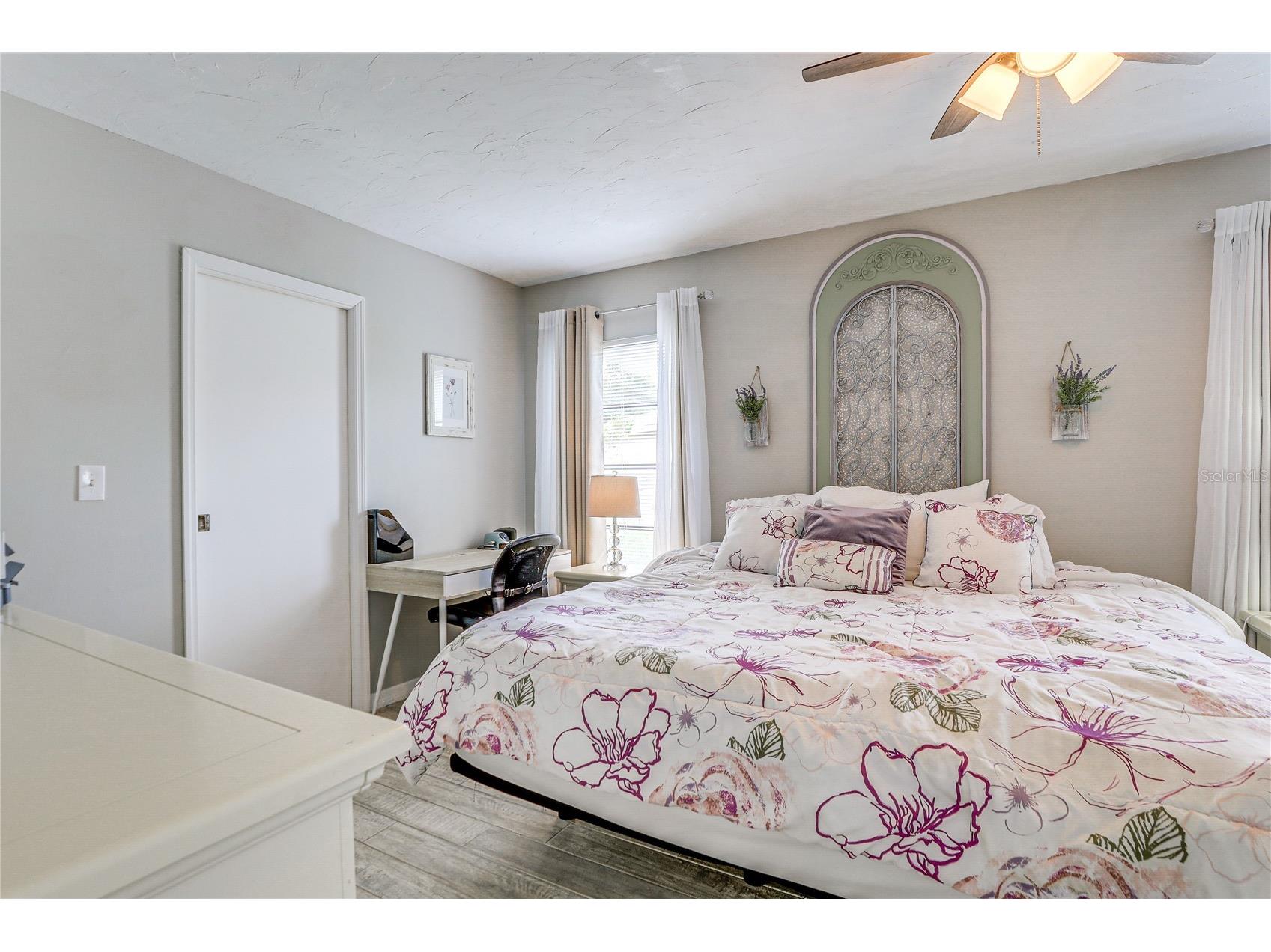 2110 Heasley Road Englewood FL 34223 W7885629 image24