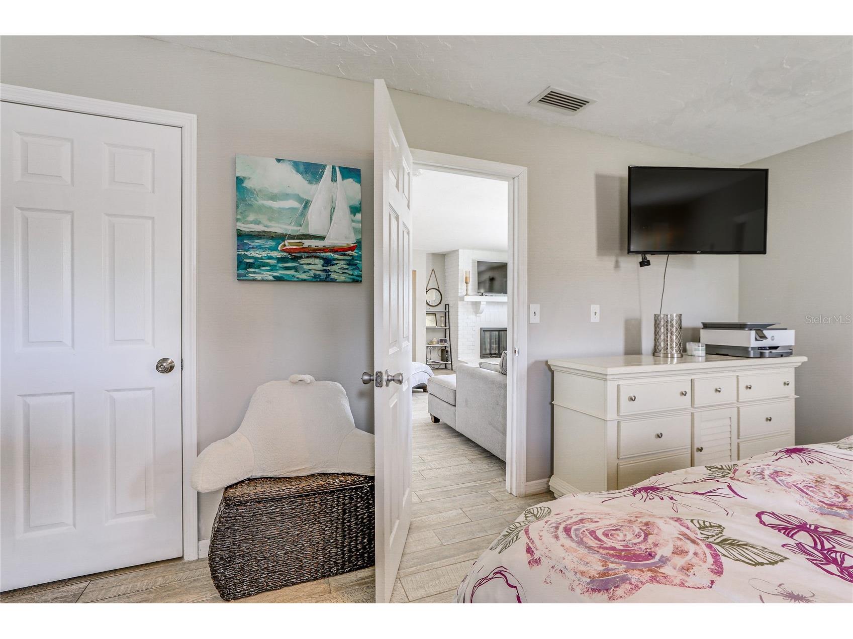 2110 Heasley Road Englewood FL 34223 W7885629 image27