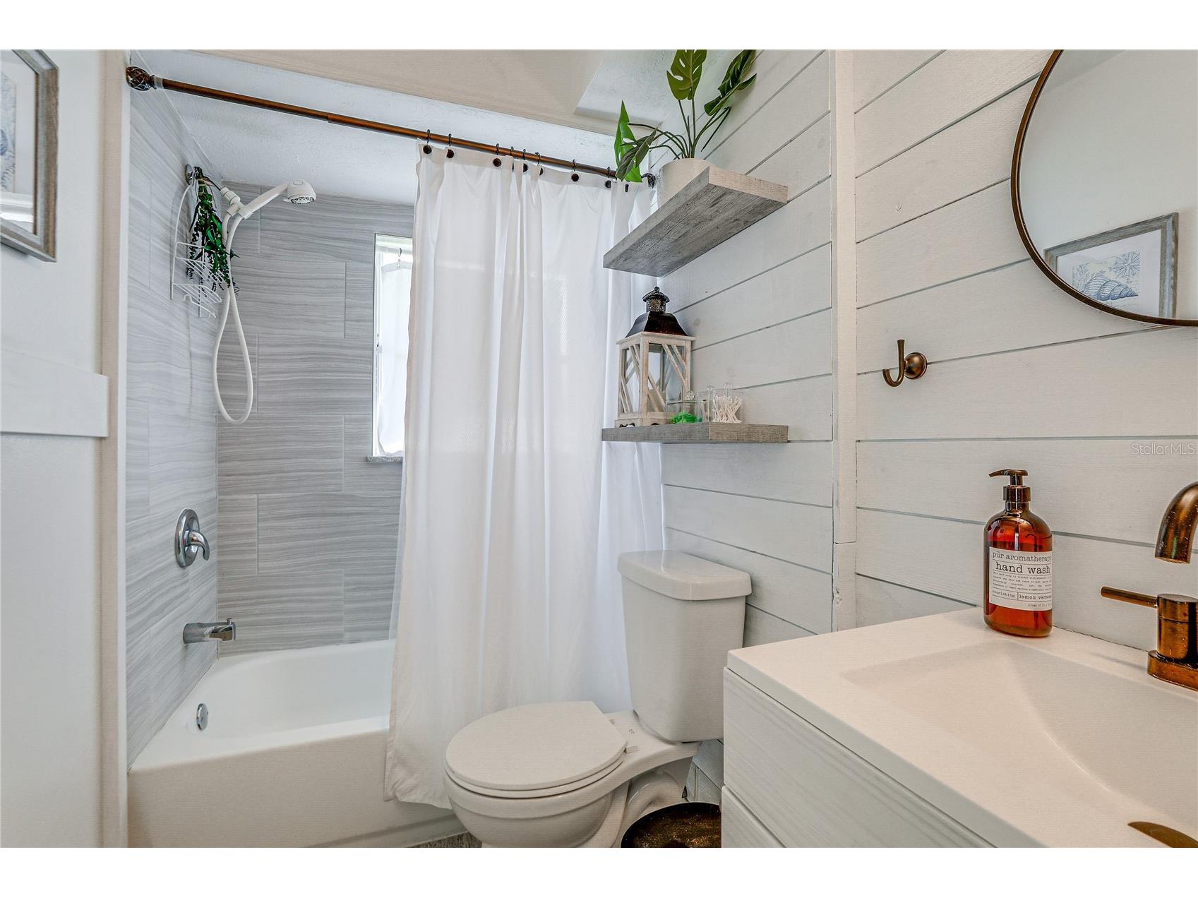 2110 Heasley Road Englewood FL 34223 W7885629 image29