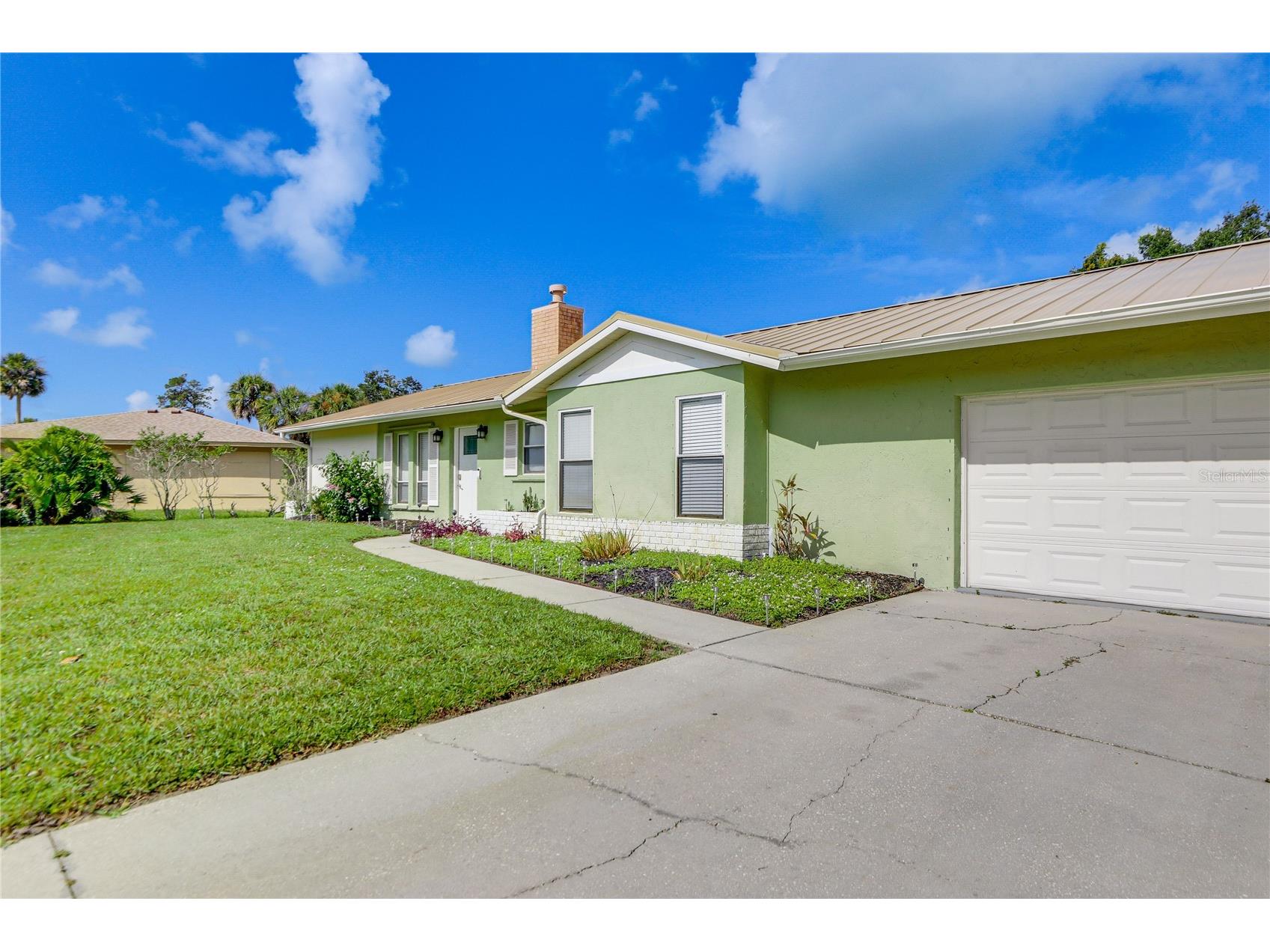 2110 Heasley Road Englewood FL 34223 W7885629 image3