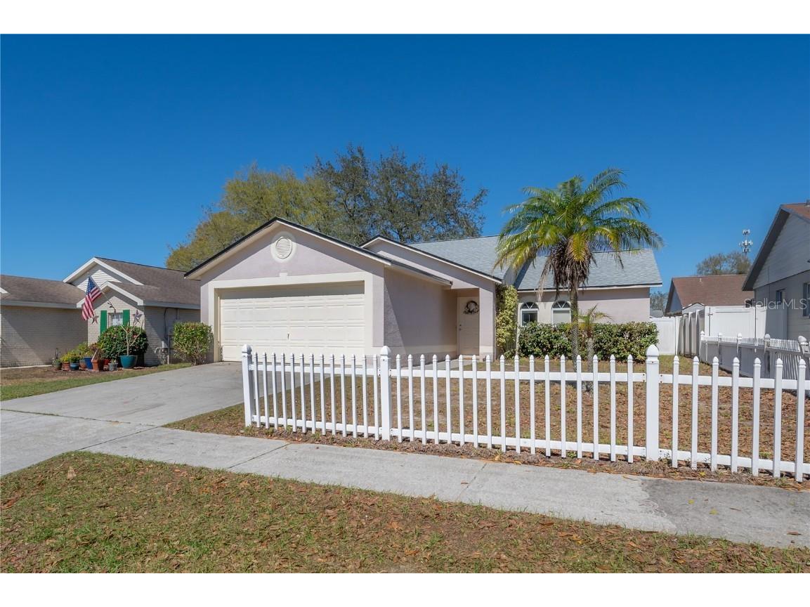 2110 Intervista Lane Valrico FL 33594 T3505928 image1