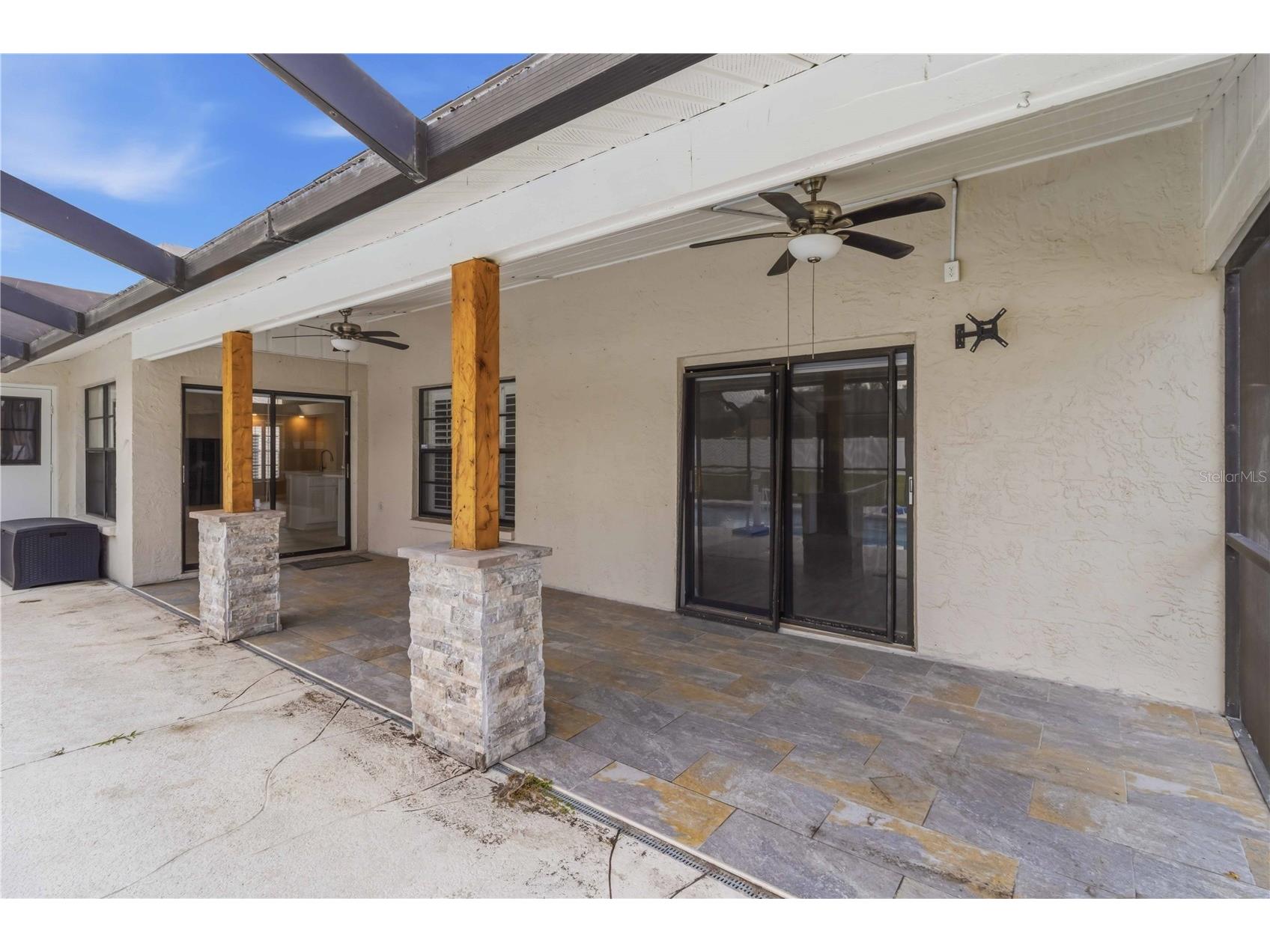 2110 Laindale Place Valrico FL 33596 TB8517425 image26