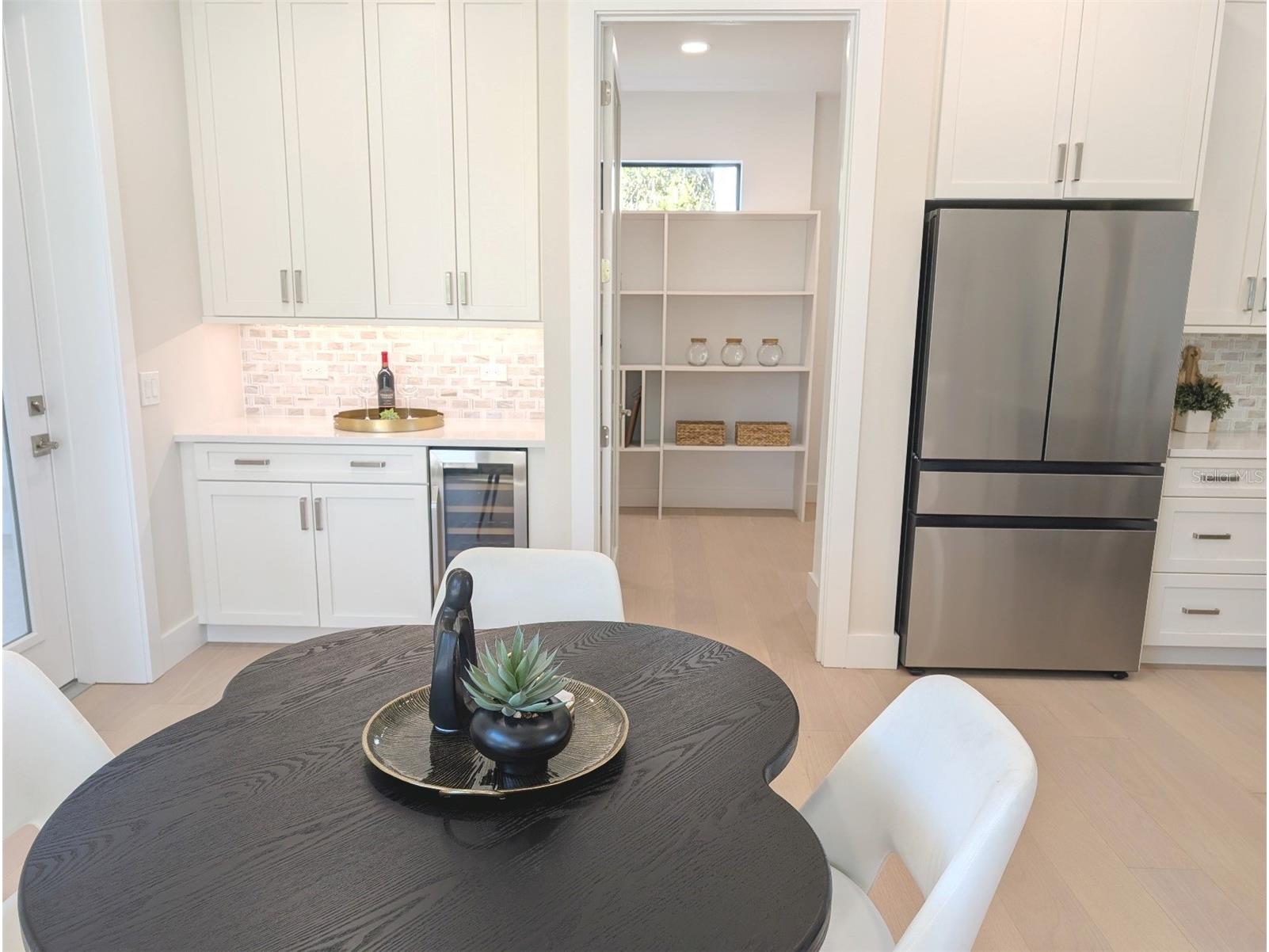 2110 Michele Drive Sarasota FL 34231 A4657130 image18