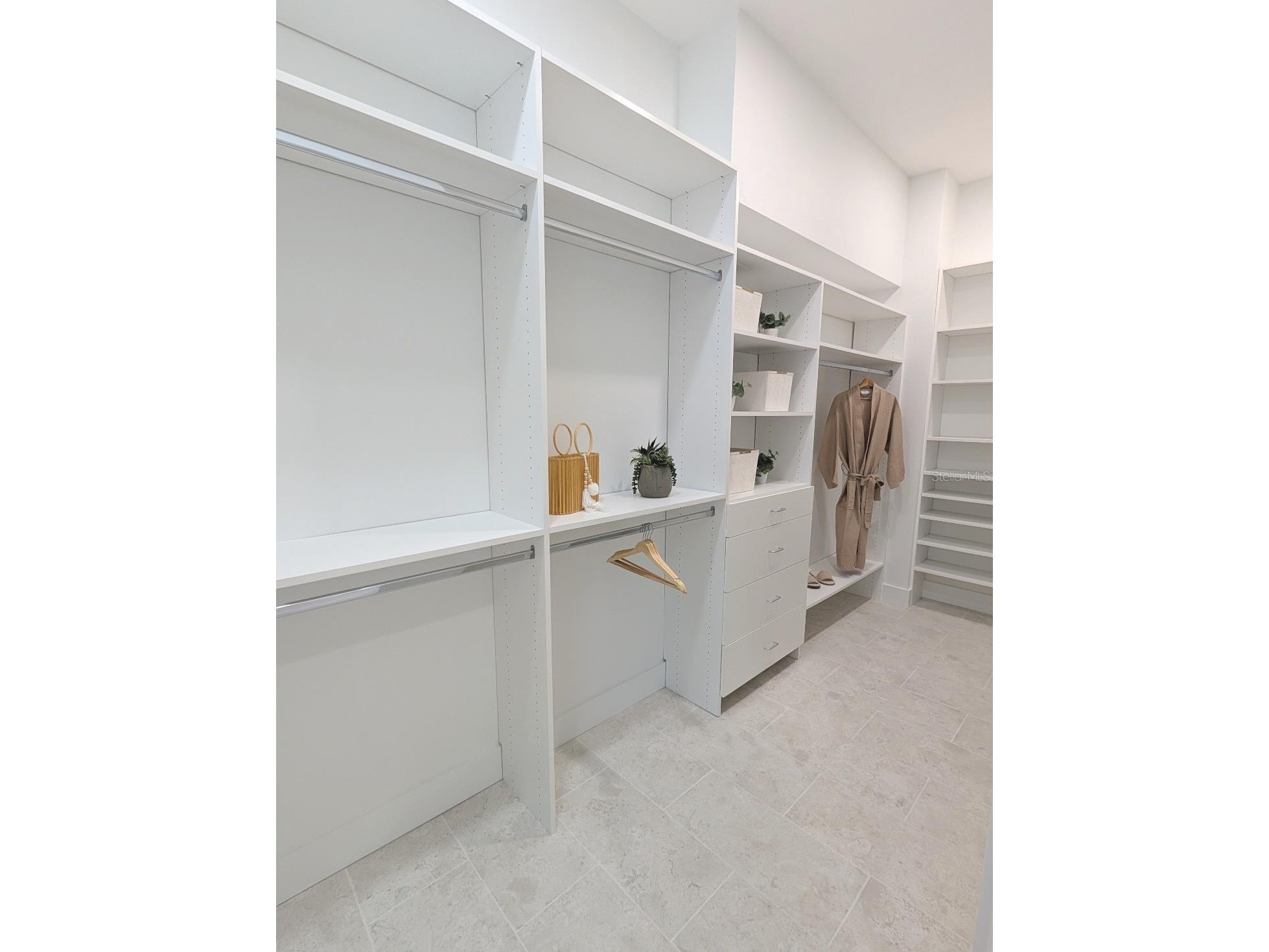 2110 Michele Drive Sarasota FL 34231 A4657130 image29