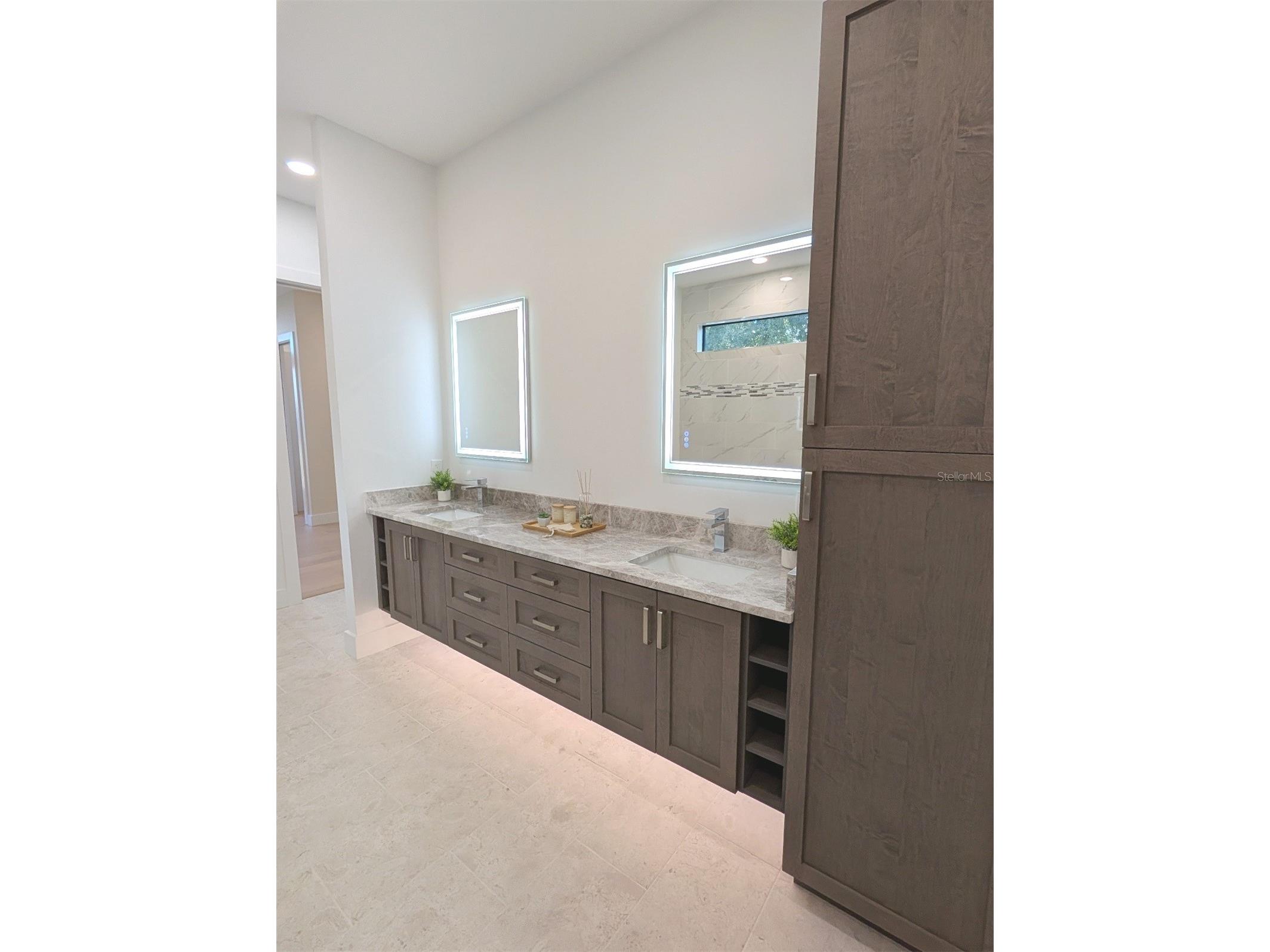 2110 Michele Drive Sarasota FL 34231 A4657130 image31