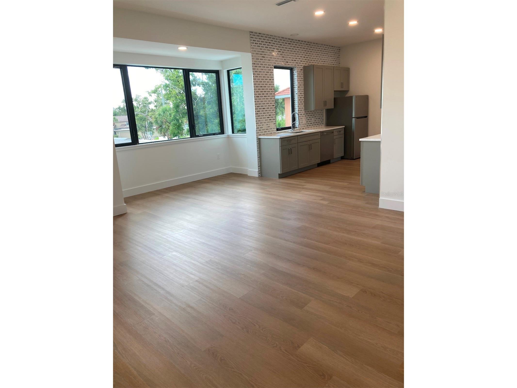 2110 Michele Drive Sarasota FL 34231 A4657130 image43