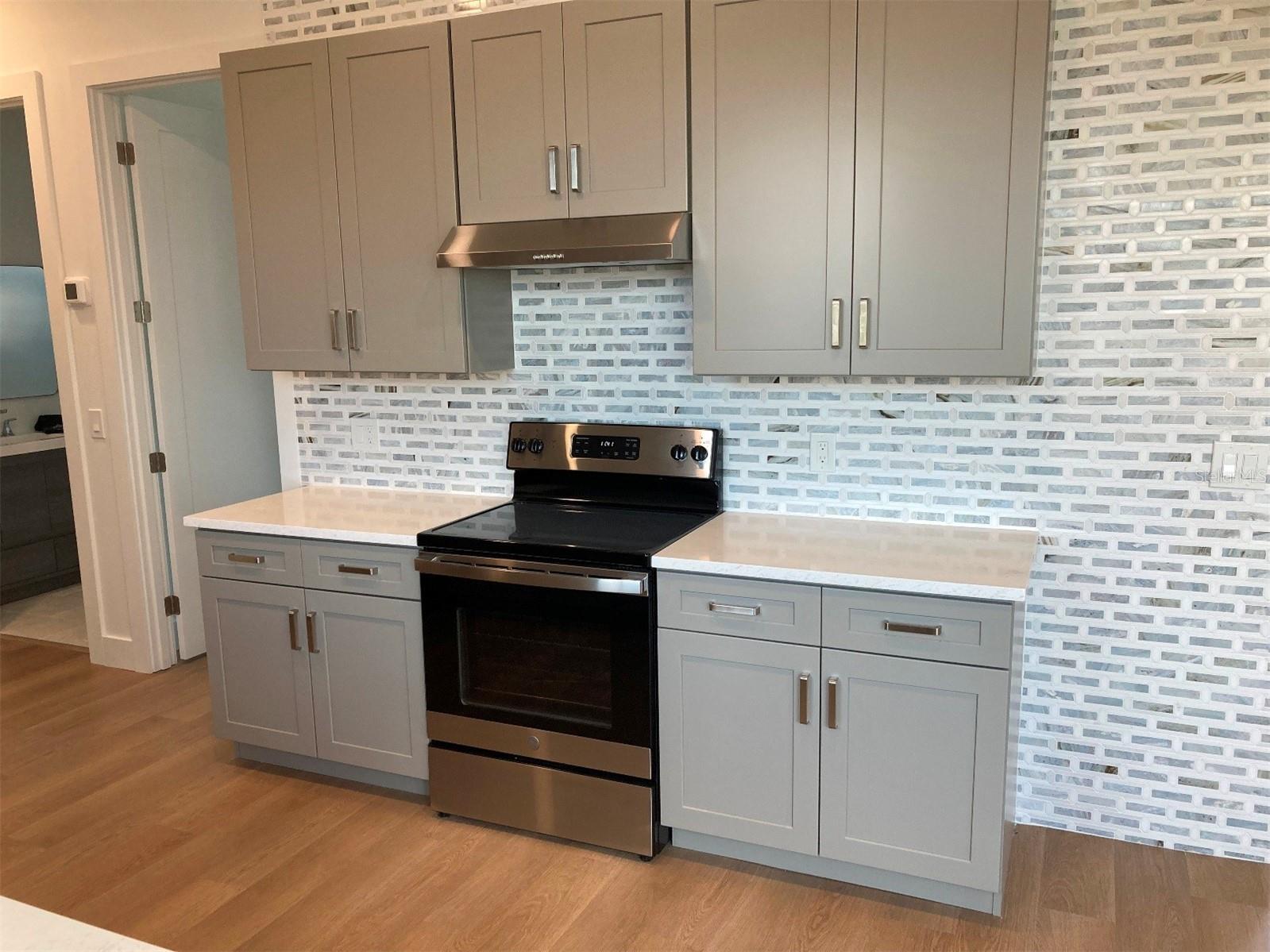 2110 Michele Drive Sarasota FL 34231 A4657130 image45