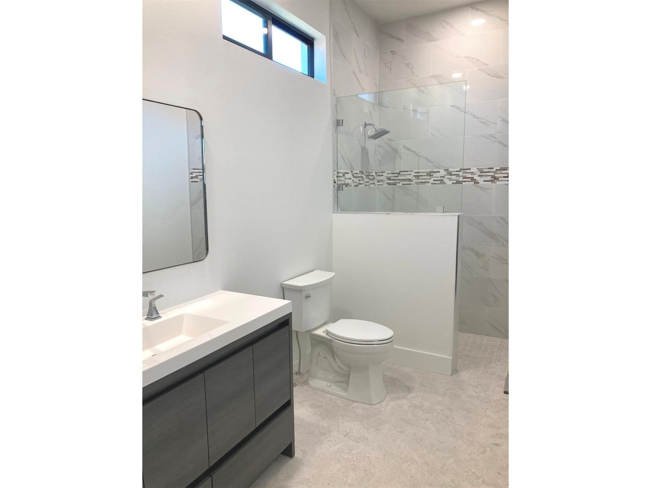 2110 Michele Drive Sarasota FL 34231 A4657130 image50