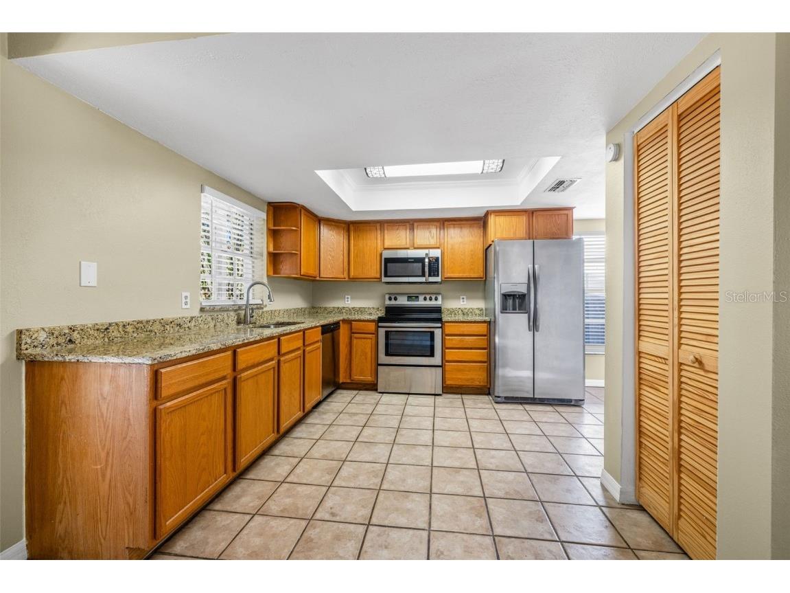 2110 Shady Point Lane Brandon FL 33510 TB8444533 image10