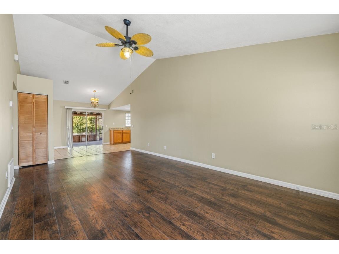 2110 Shady Point Lane Brandon FL 33510 TB8444533 image6