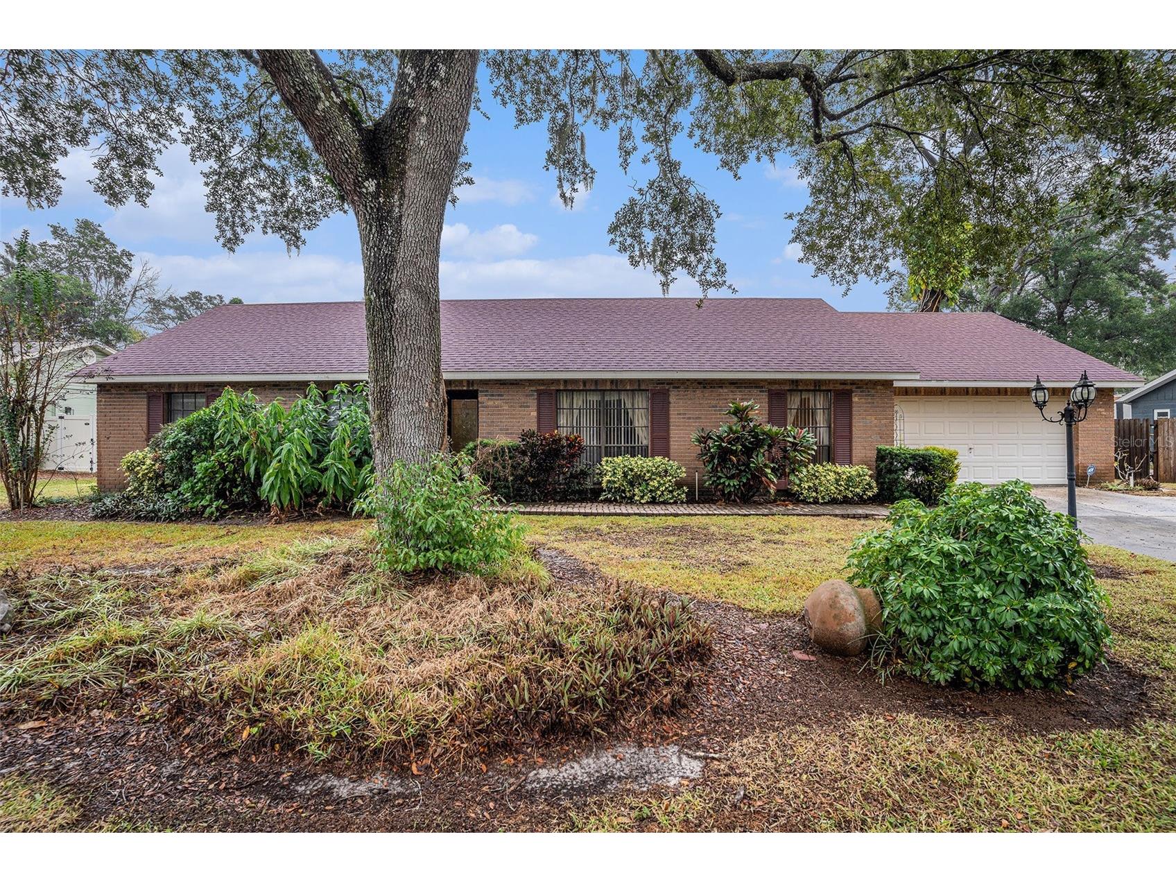 2110 Siloam Springs Drive Dover FL 33527 TB8455216 image1