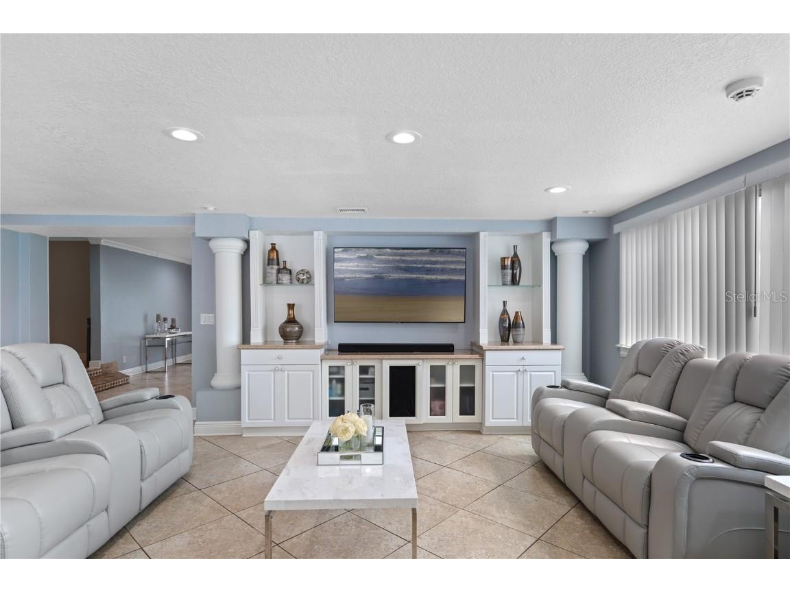 2110 W Farwell Drive Tampa FL 33603 O6311929 image10