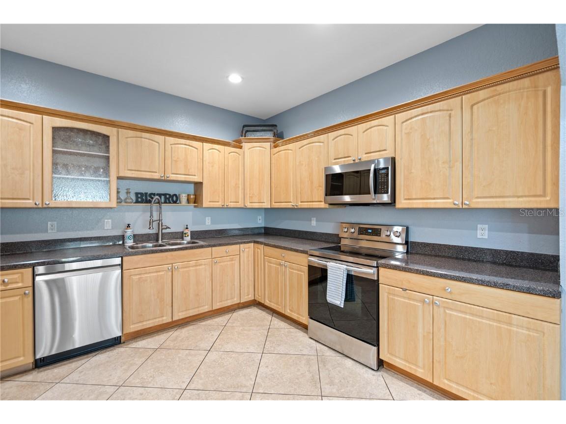 2110 W Farwell Drive Tampa FL 33603 O6311929 image13