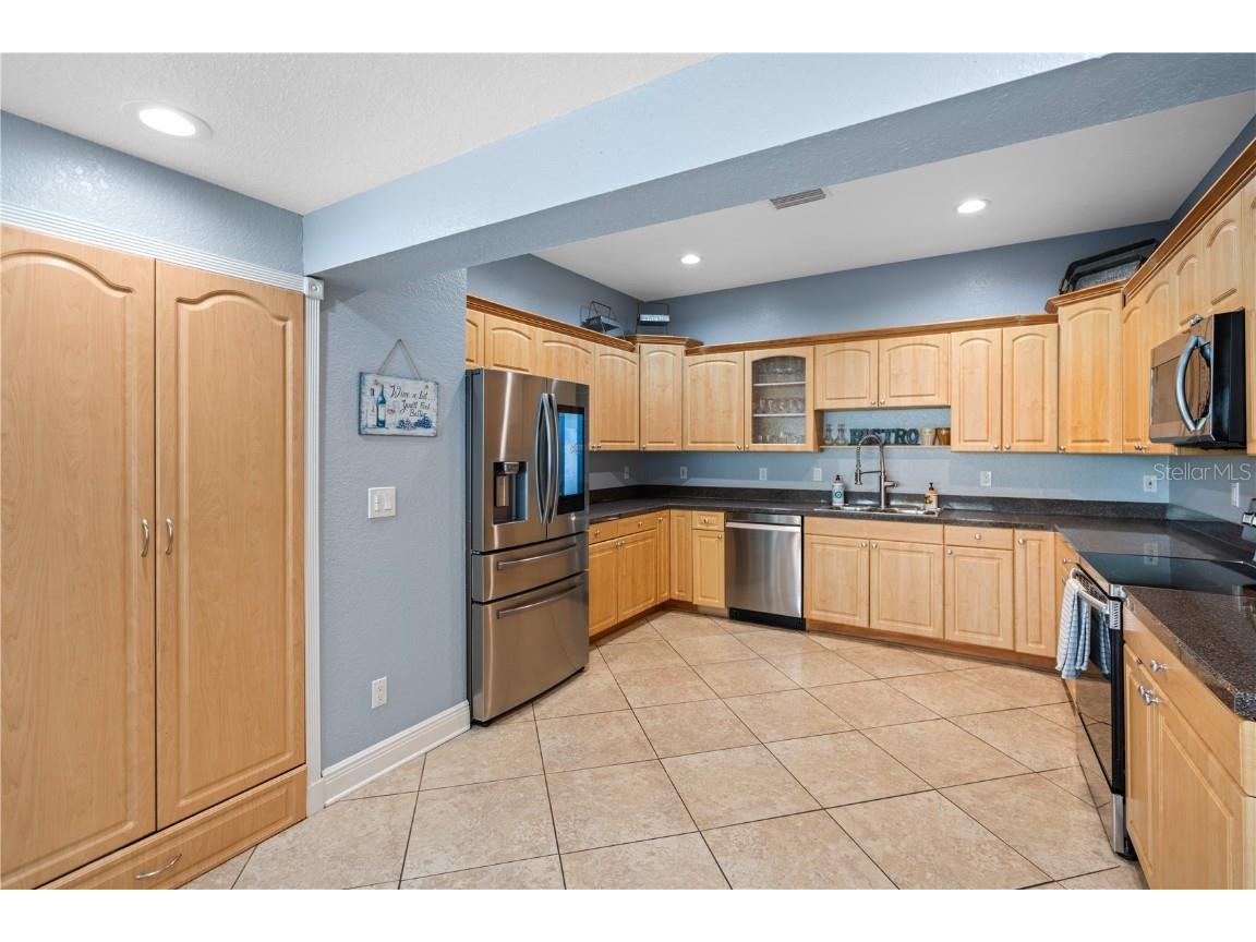 2110 W Farwell Drive Tampa FL 33603 O6311929 image15