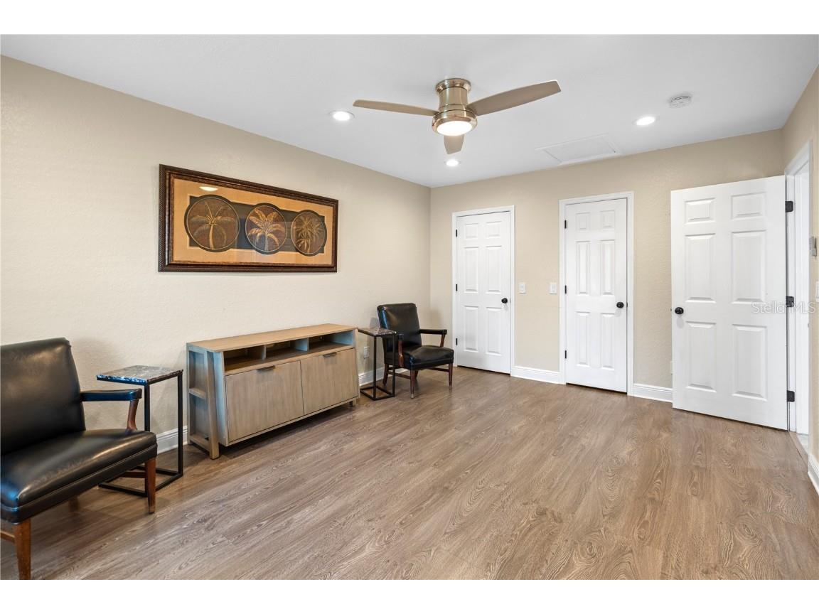 2110 W Farwell Drive Tampa FL 33603 O6311929 image32