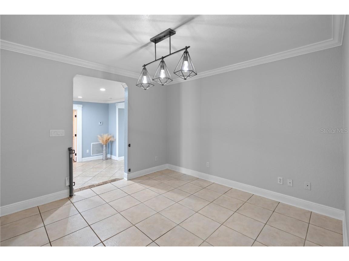 2110 W Farwell Drive Tampa FL 33603 O6311929 image37