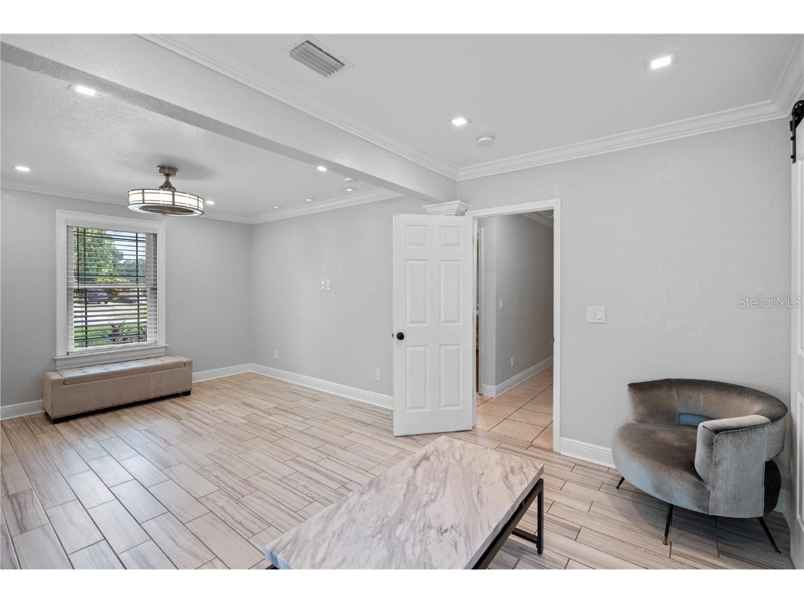 2110 W Farwell Drive Tampa FL 33603 O6311929 image39