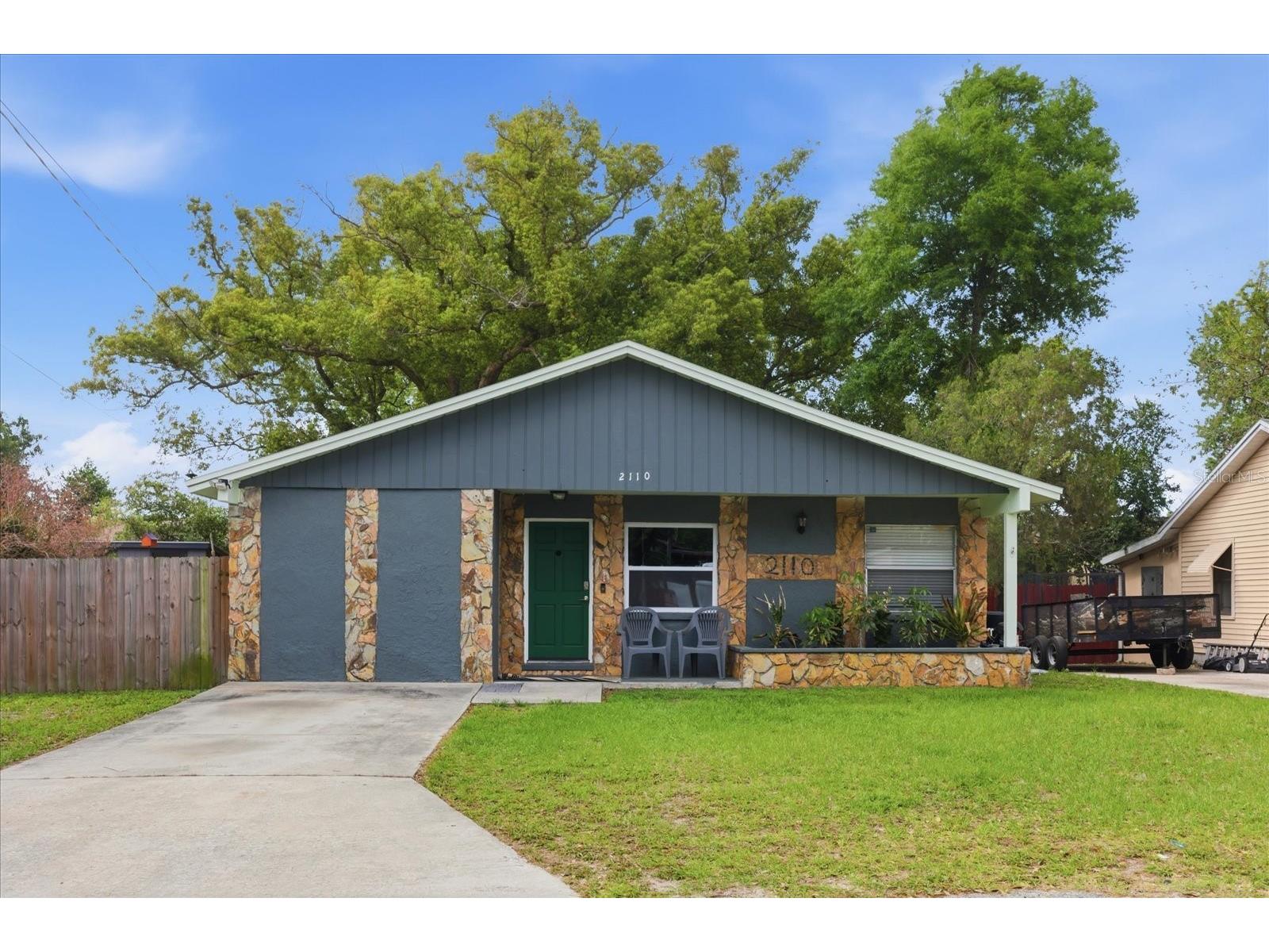2110 W Okaloosa Avenue Tampa FL 33604 O6393851 image1
