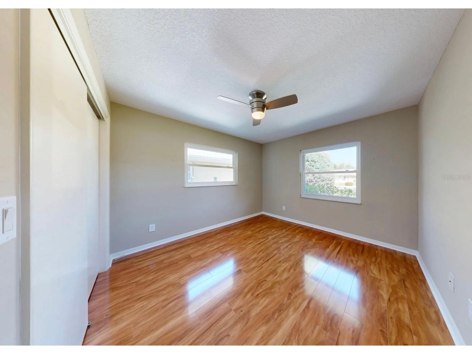 2110 W View Drive Sun City Center FL 33573 TB8474897 image32