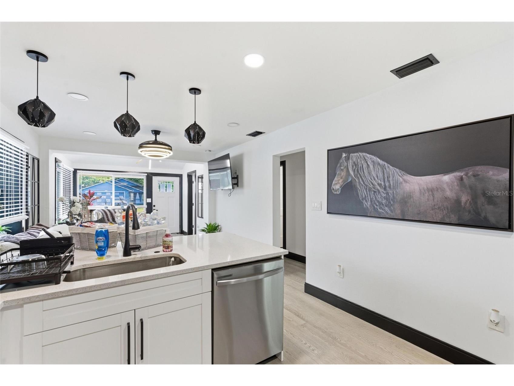 2111 42nd Street S Saint Petersburg FL 33711 TB8507817 image13