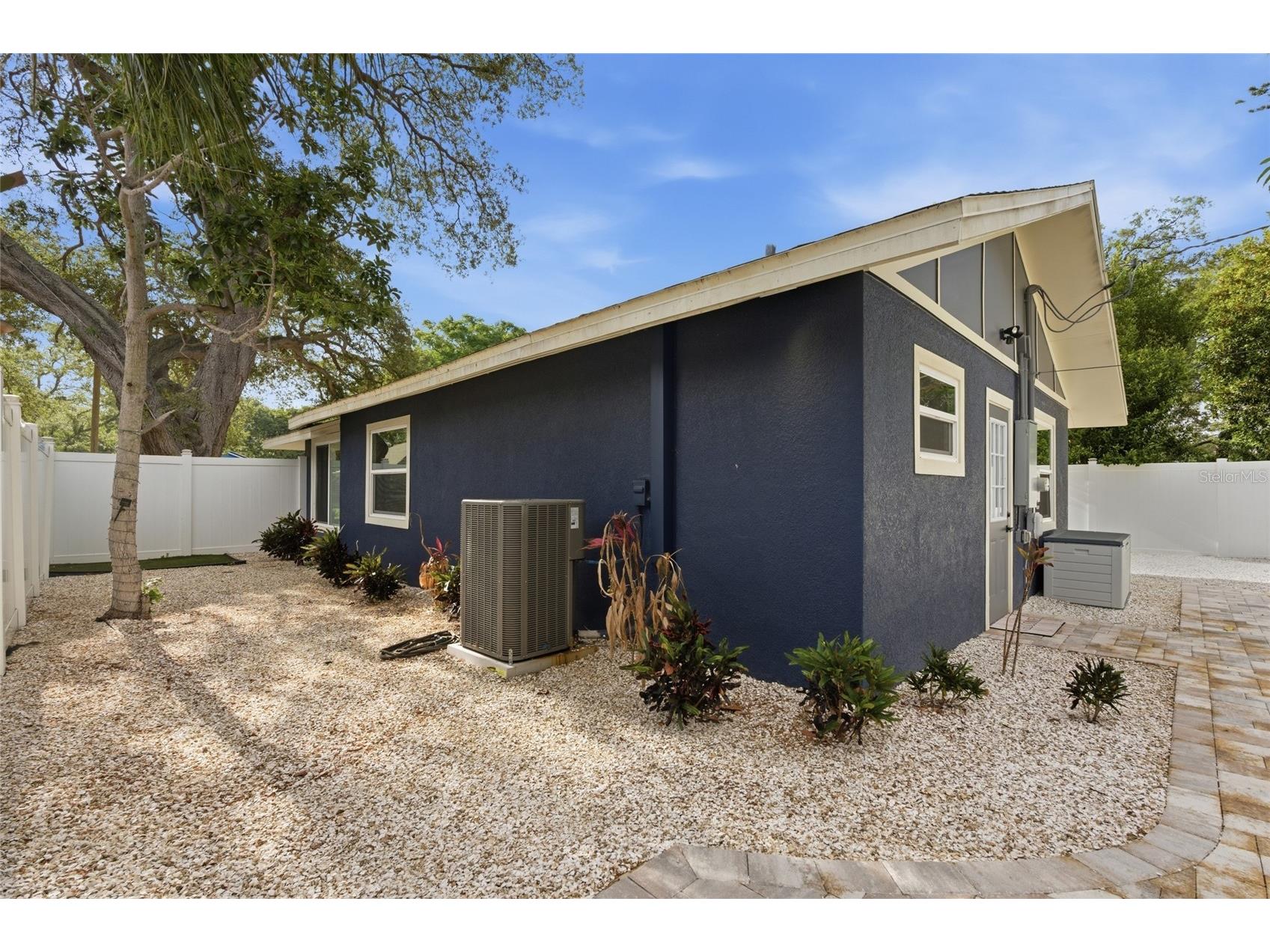 2111 42nd Street S Saint Petersburg FL 33711 TB8507817 image18