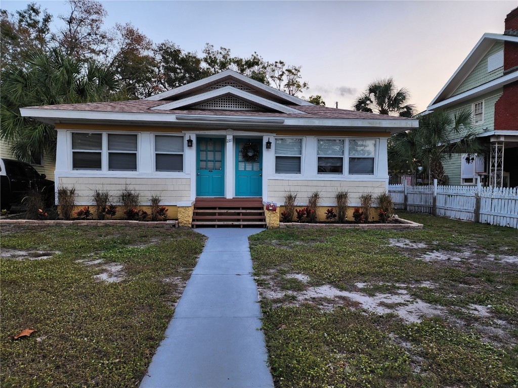 2111 6th Avenue W #E Bradenton FL 34205 W7862591 image1