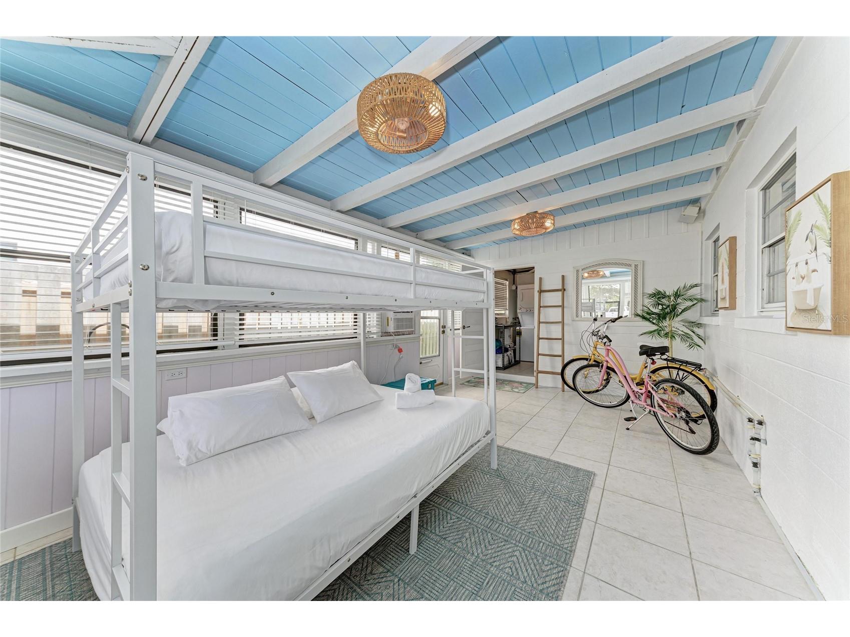 2111 Avenue B Bradenton Beach FL 34217 A4683270 image23
