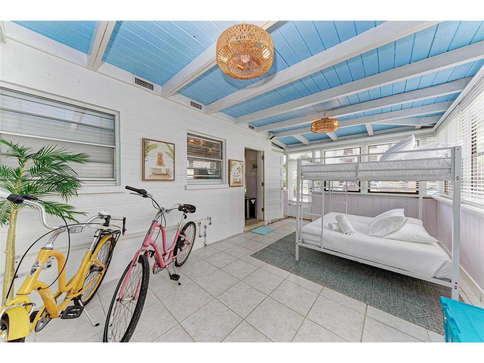 2111 Avenue B Bradenton Beach FL 34217 A4683270 image24