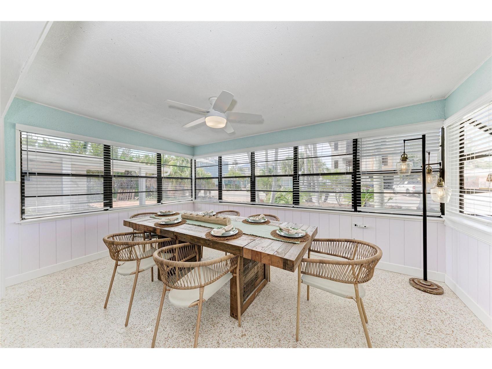 2111 Avenue B Bradenton Beach FL 34217 A4683270 image5