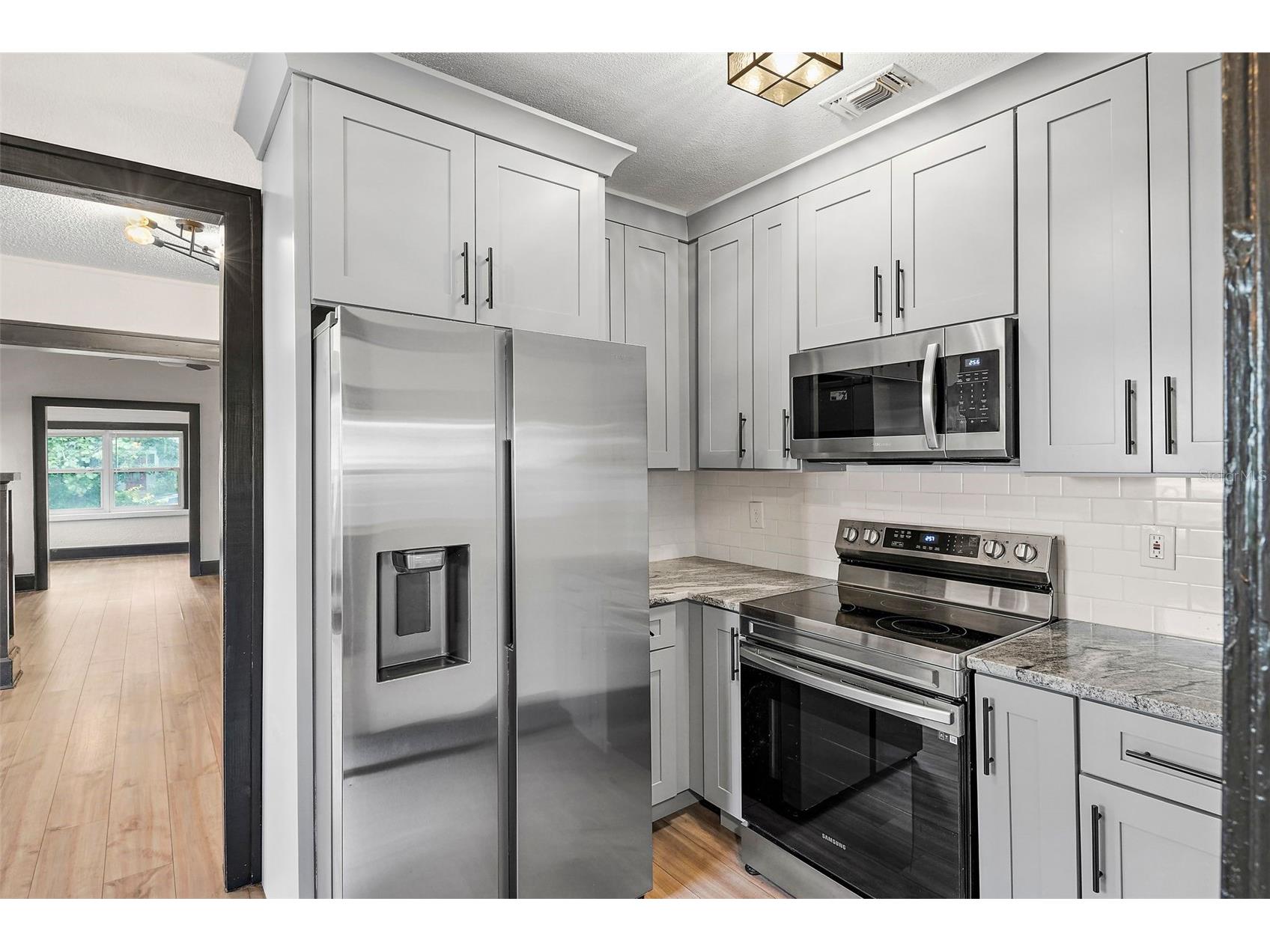 2111 Burlington Avenue N Saint Petersburg FL 33713 TB8523736 image19