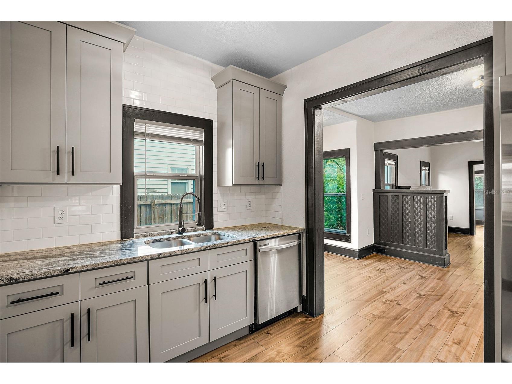 2111 Burlington Avenue N Saint Petersburg FL 33713 TB8523736 image20