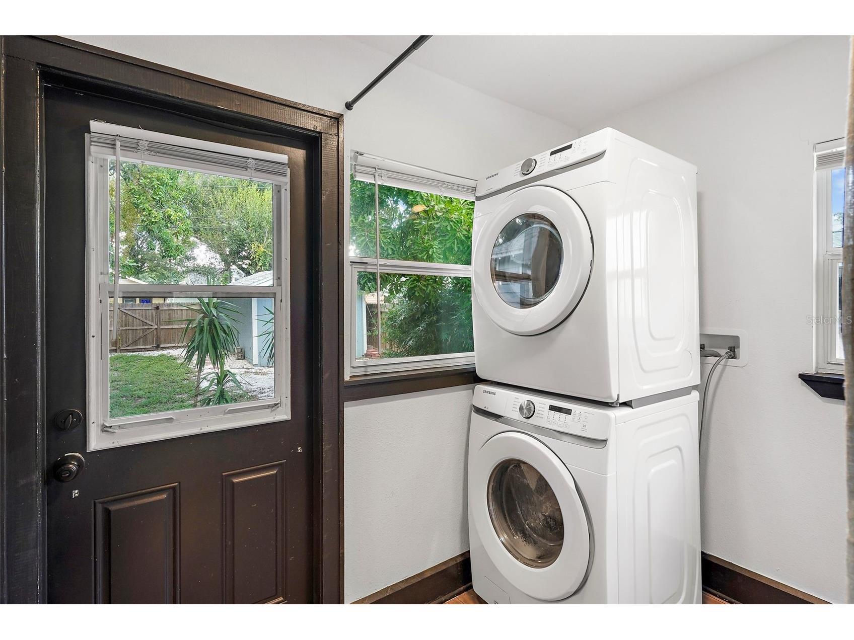 2111 Burlington Avenue N Saint Petersburg FL 33713 TB8523736 image30