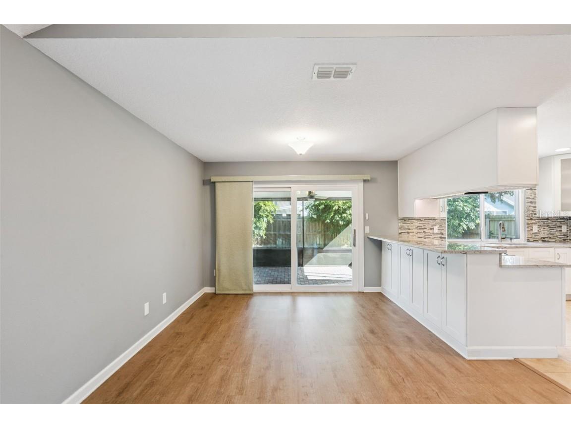 2111 Churchill Downs Circle Orlando FL 32825 O6361832 image12