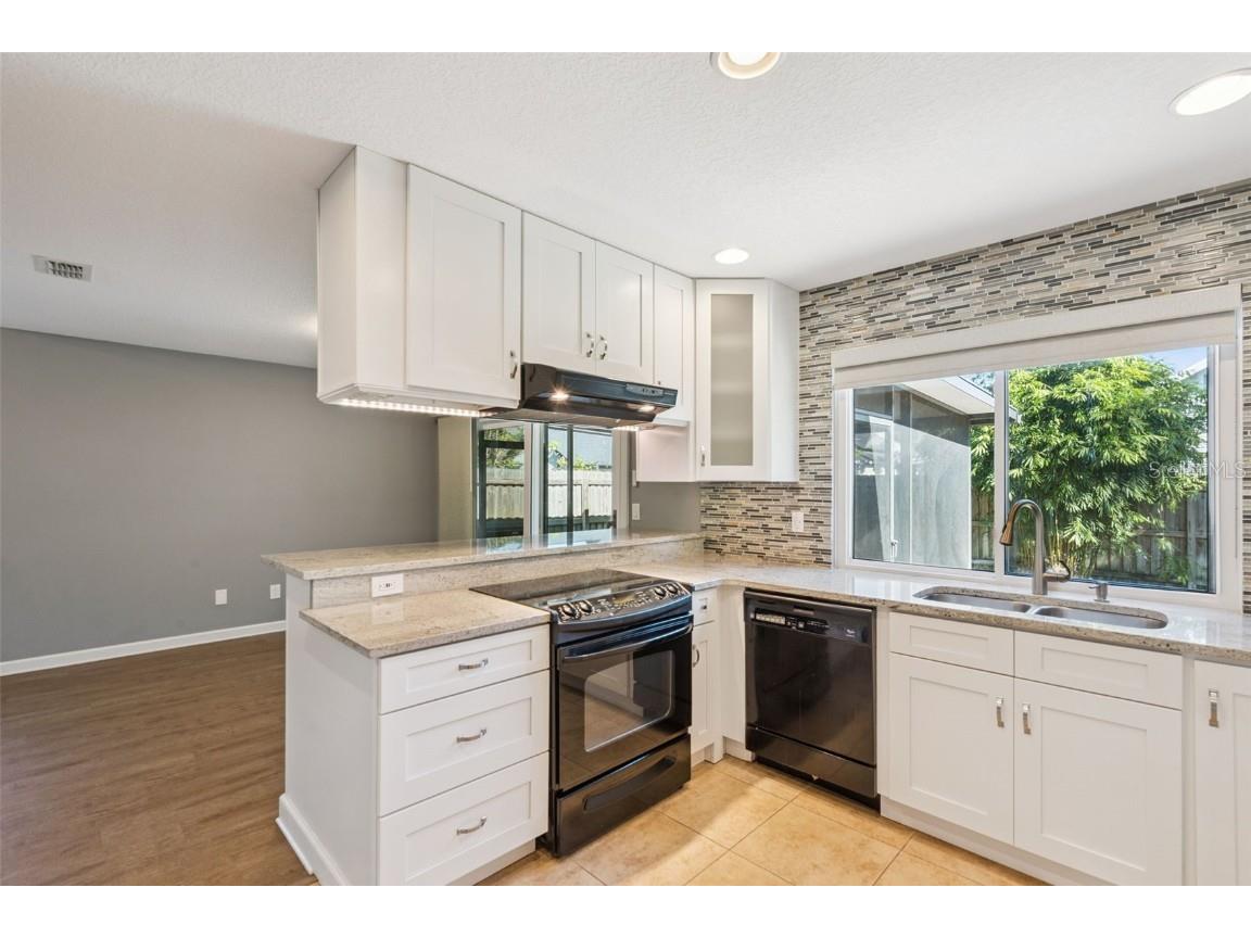 2111 Churchill Downs Circle Orlando FL 32825 O6361832 image14