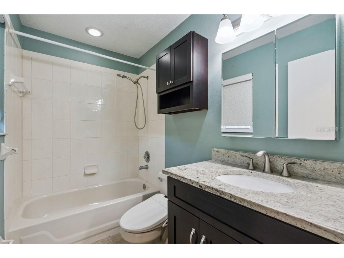 2111 Churchill Downs Circle Orlando FL 32825 O6361832 image27