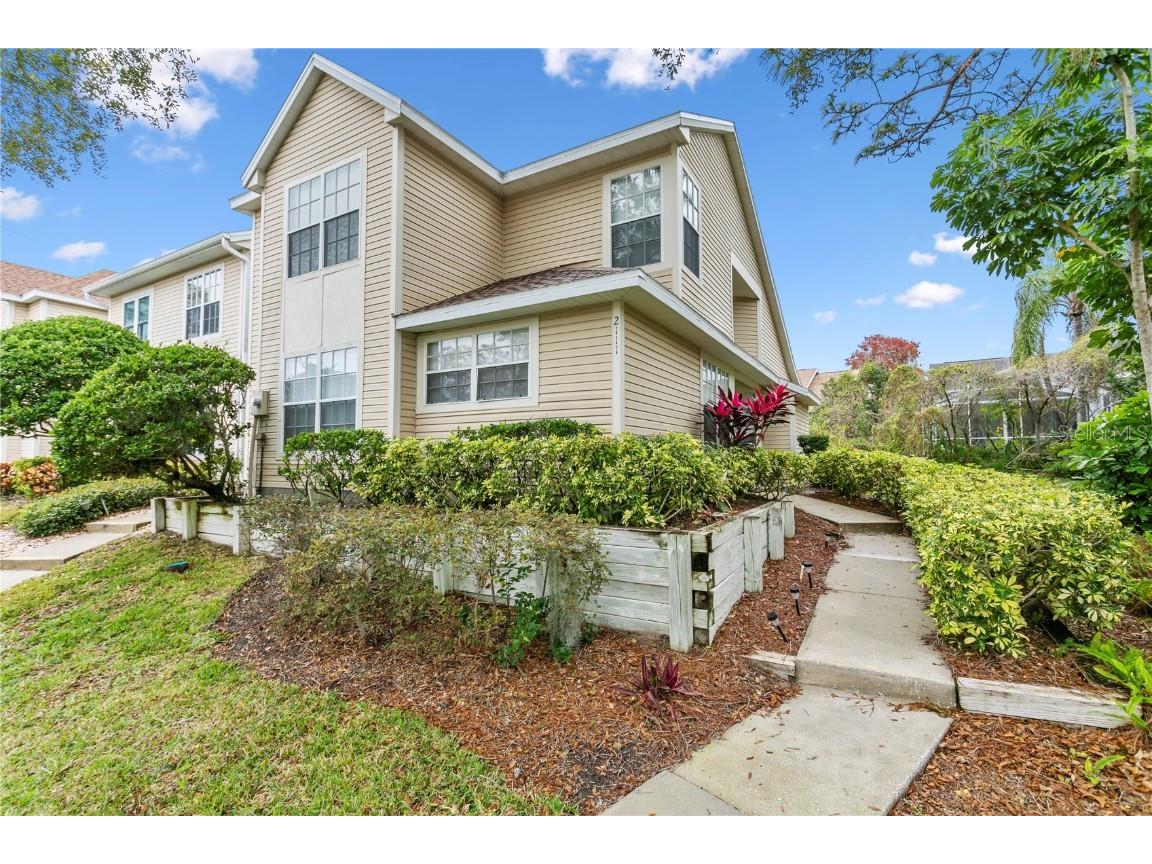 2111 Clover Hill Road Palm Harbor FL 34683 T3497700 image1