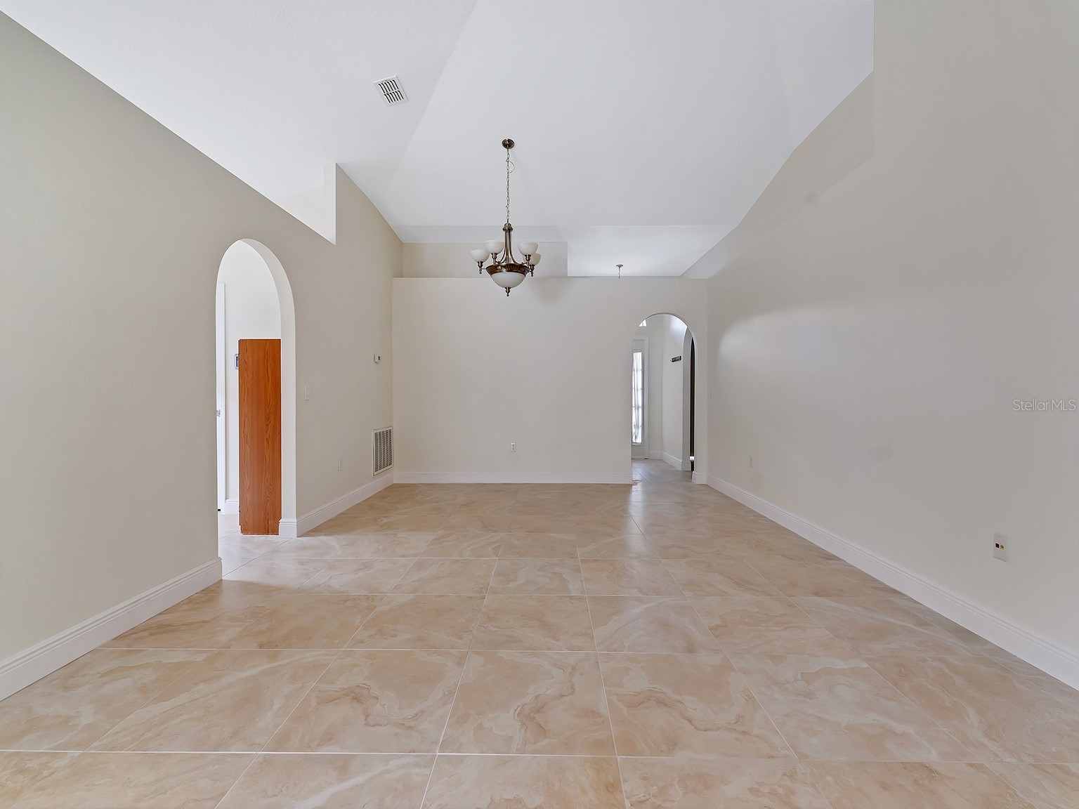2111 Corner Point Court Orlando FL 32820 O6398023 image3
